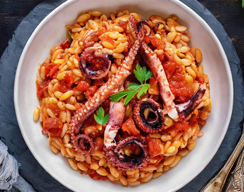 ΓΙΟΥΒΕΤΣΙ ΘΑΛΑΣΣΙΝΩΝ